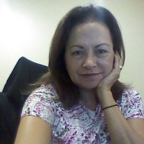 Meet your Posher, Sylvia - Picture 1 of 1